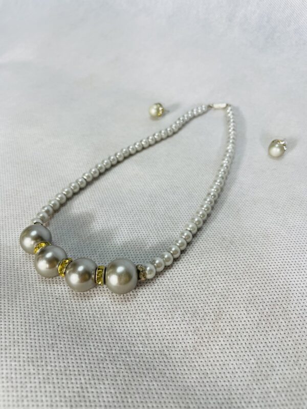 Pearl Necklace 001 - Image 4